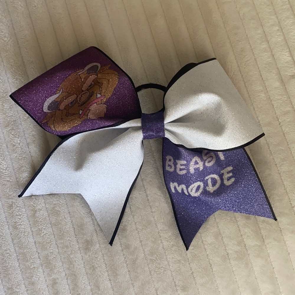 CHEER BOW